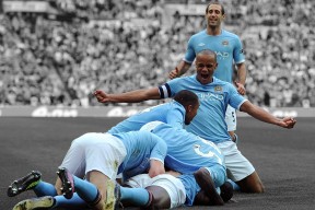 澳大利亚男子4×200米自由泳接力决赛引发媒体热议，女子200米自由泳接力澳大利亚