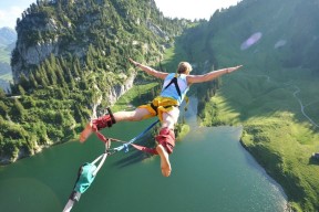 澳洲队决赛表现超出预期，赢得掌声，澳洲队决赛表现超出预期,赢得掌声是什么